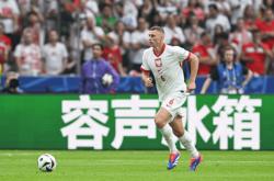 包含德国大胜波兰，提前锁定强席位的词条